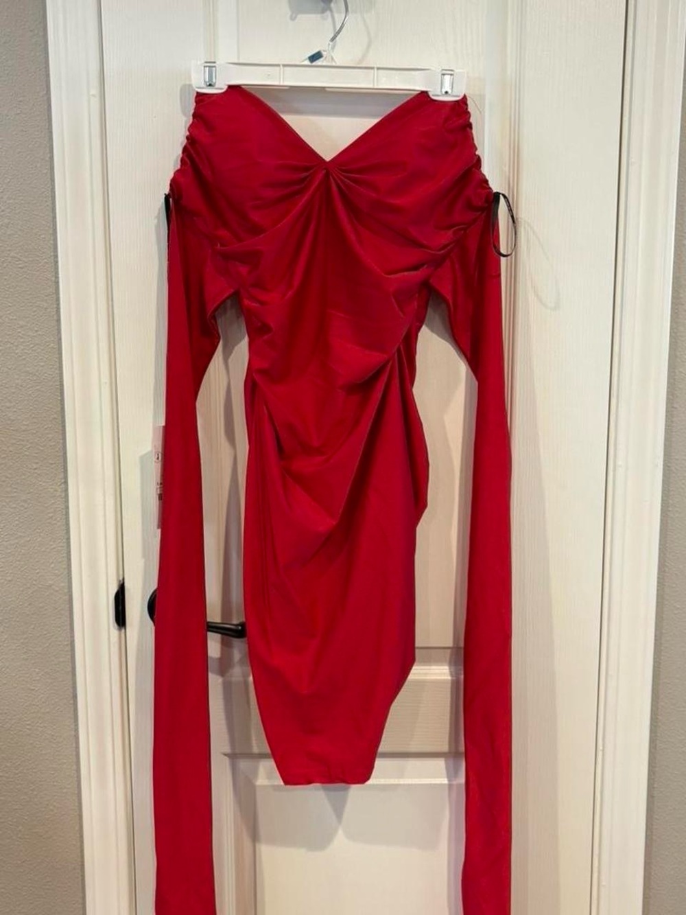 Sleek Red Ruched Long-Sleeve Women's Dress